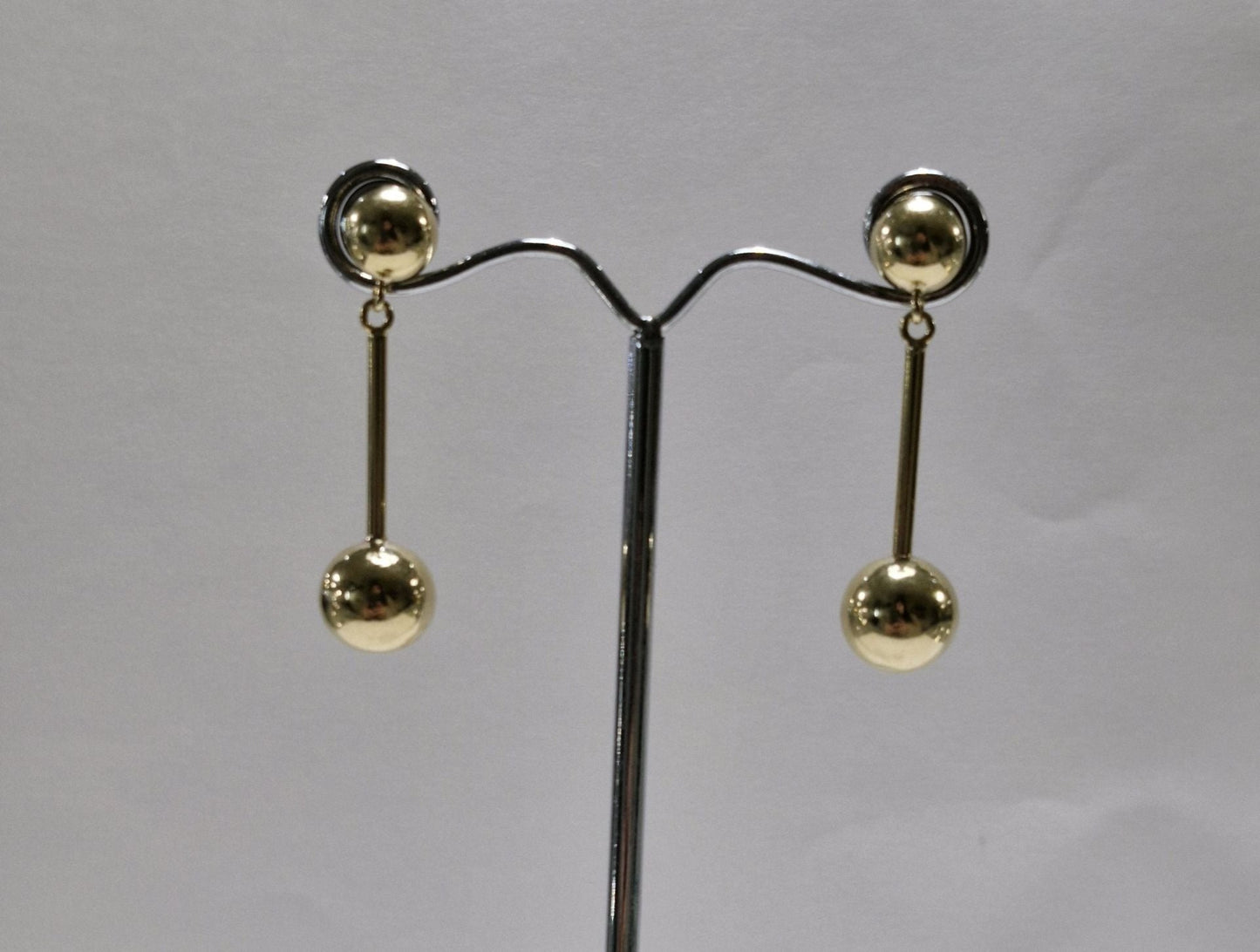 Preloved 9ct Gold ball drop stud Earrings, elegant and timeless design, perfect for stylish and sustainable jewelry choices.