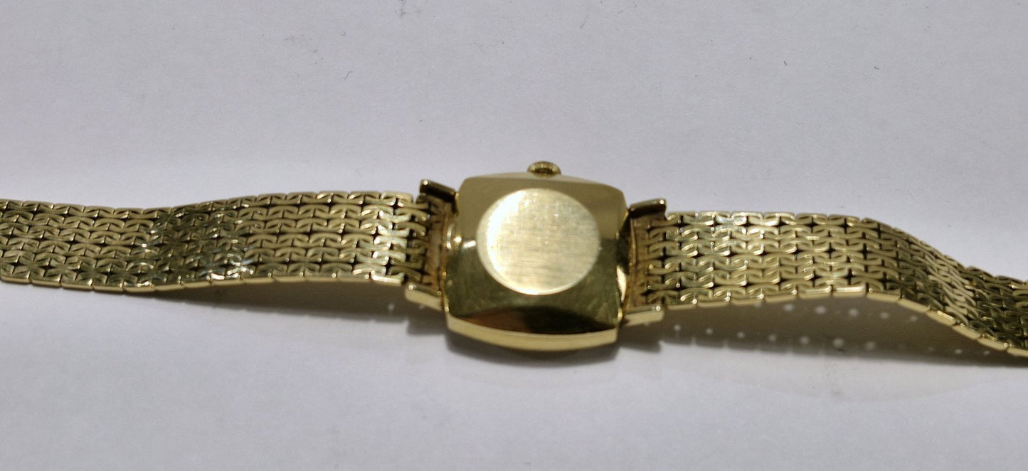 Omega Gold Watch, luxury timepiece with sleek gold design, precision craftsmanship, ideal for stylish and sophisticated wristwear.