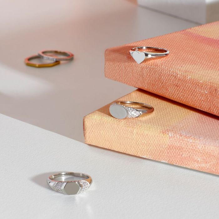 showcasing silver platinum plated rings 