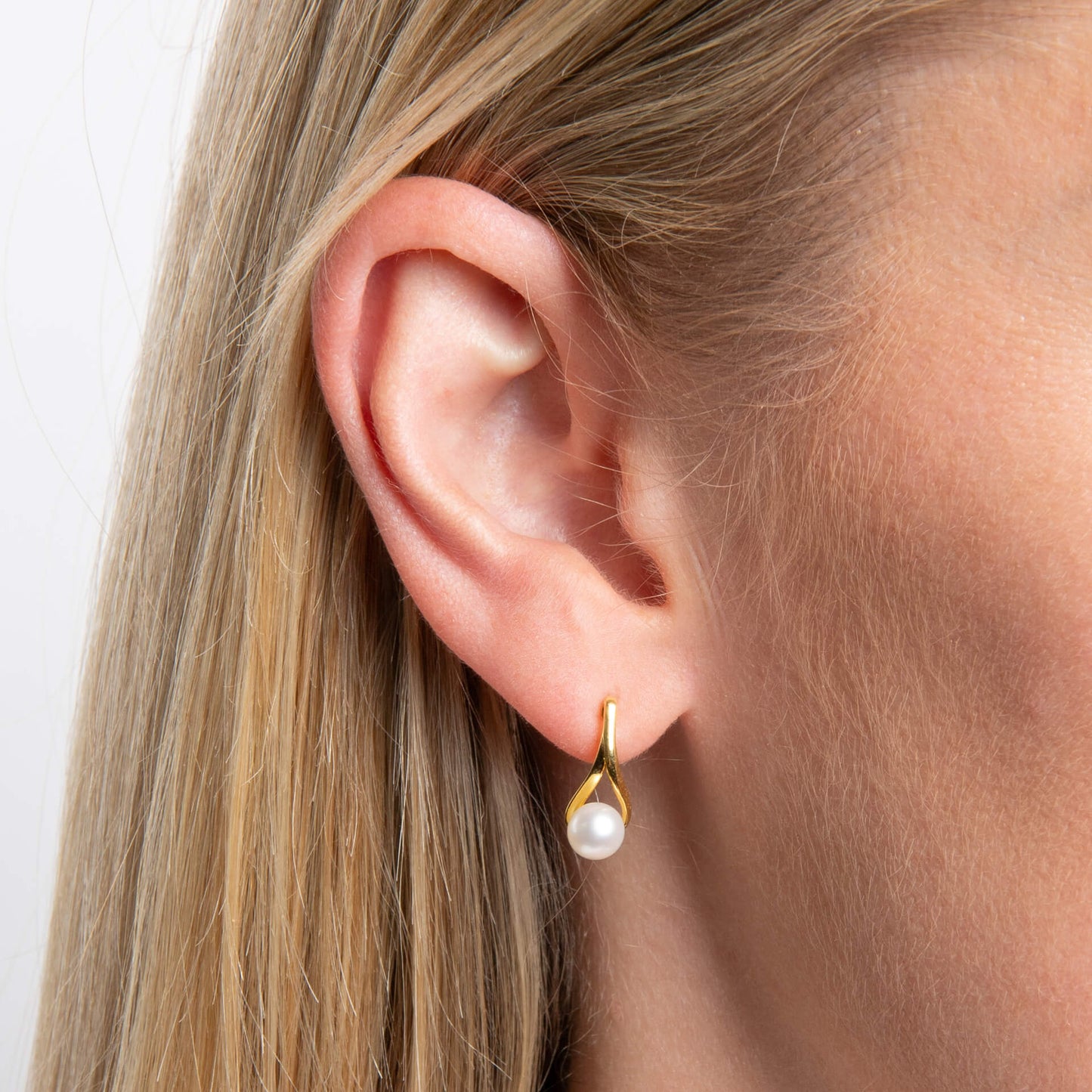 Gold Freshwater Pearl Twist Drop Earrings