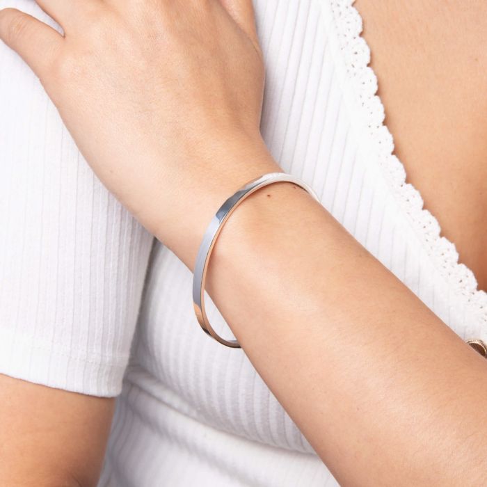 Plain Hinged Silver Bangle